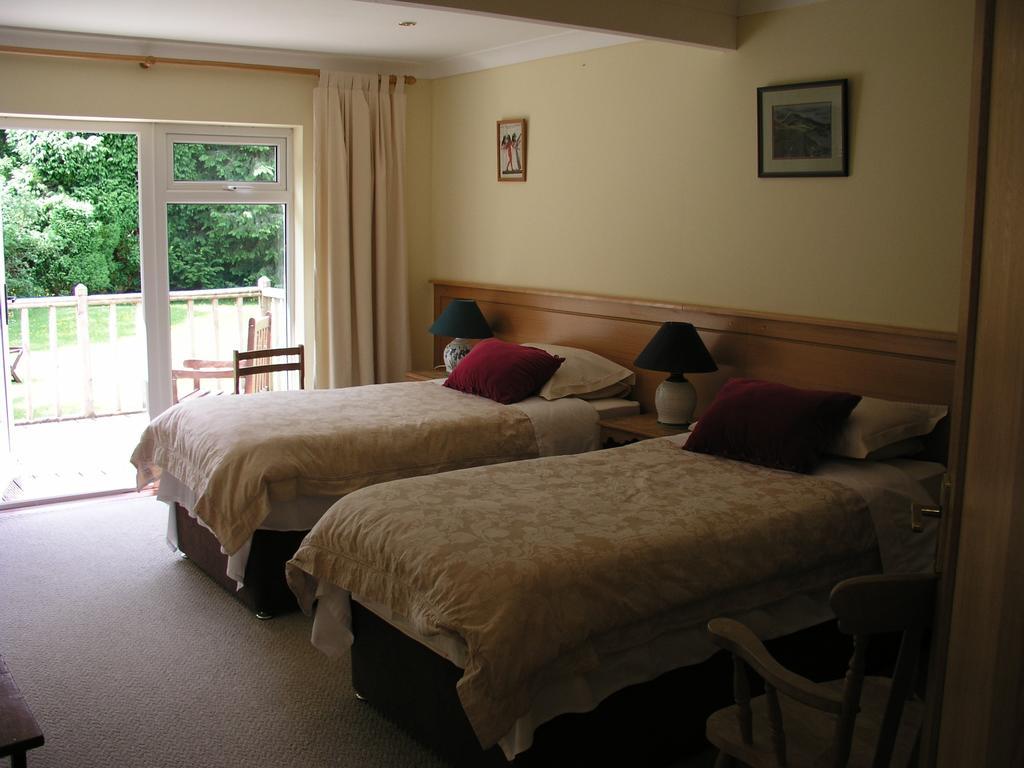 Lakeland Midsummer Lakehouse Oughterard Exteriör bild